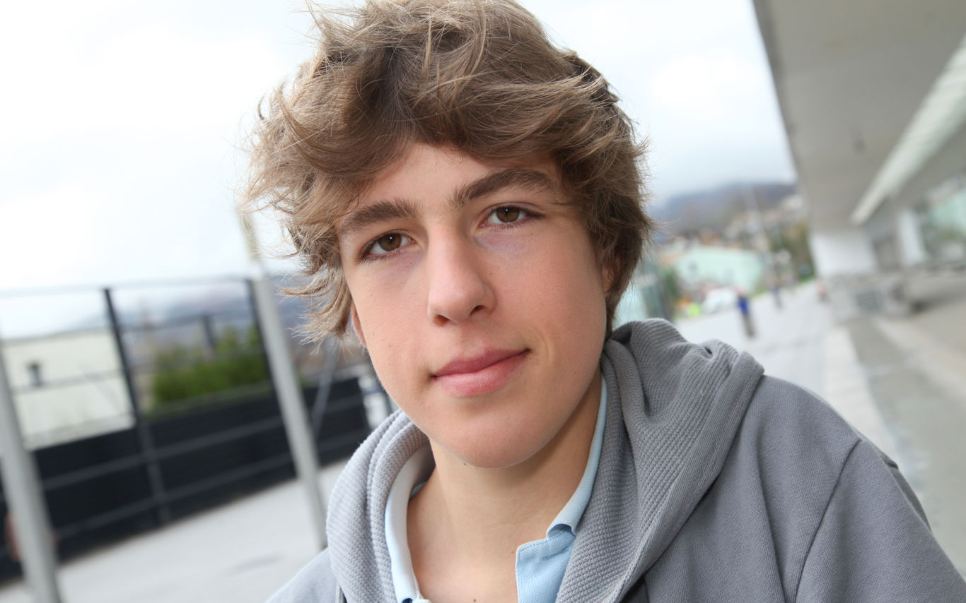 Portræt af ung mand